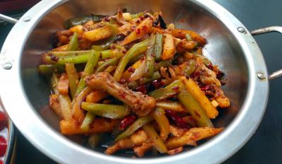 麻辣干鍋正宗技術培訓，味道醇香紅油清亮