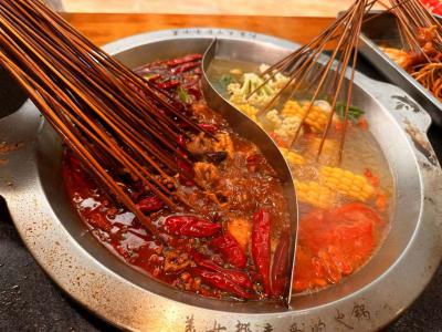 熱鹵串串技術(shù)培訓(xùn)多少錢？成都火鍋串串香培訓(xùn)