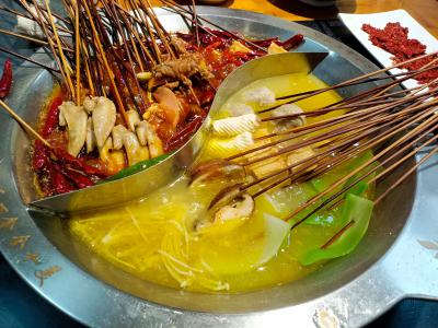 成都串串香培訓(xùn)學(xué)校有哪些地方好？正宗串串香培訓(xùn)機(jī)構(gòu)