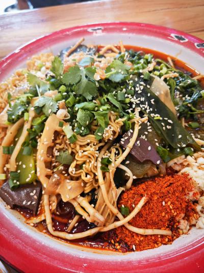 成都學(xué)冒菜哪家培訓(xùn)好？成都冒菜培訓(xùn)費用解析